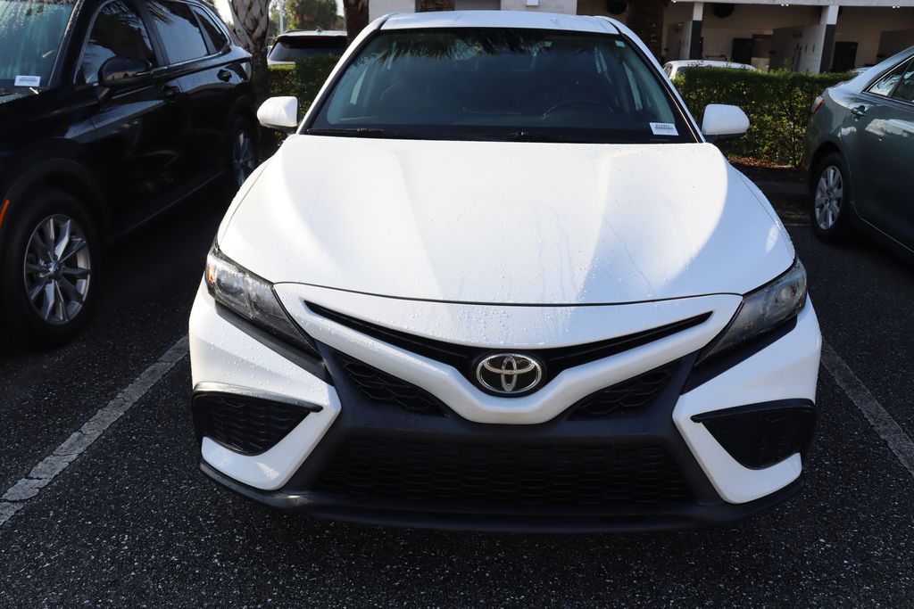 2021 Toyota Camry SE 5