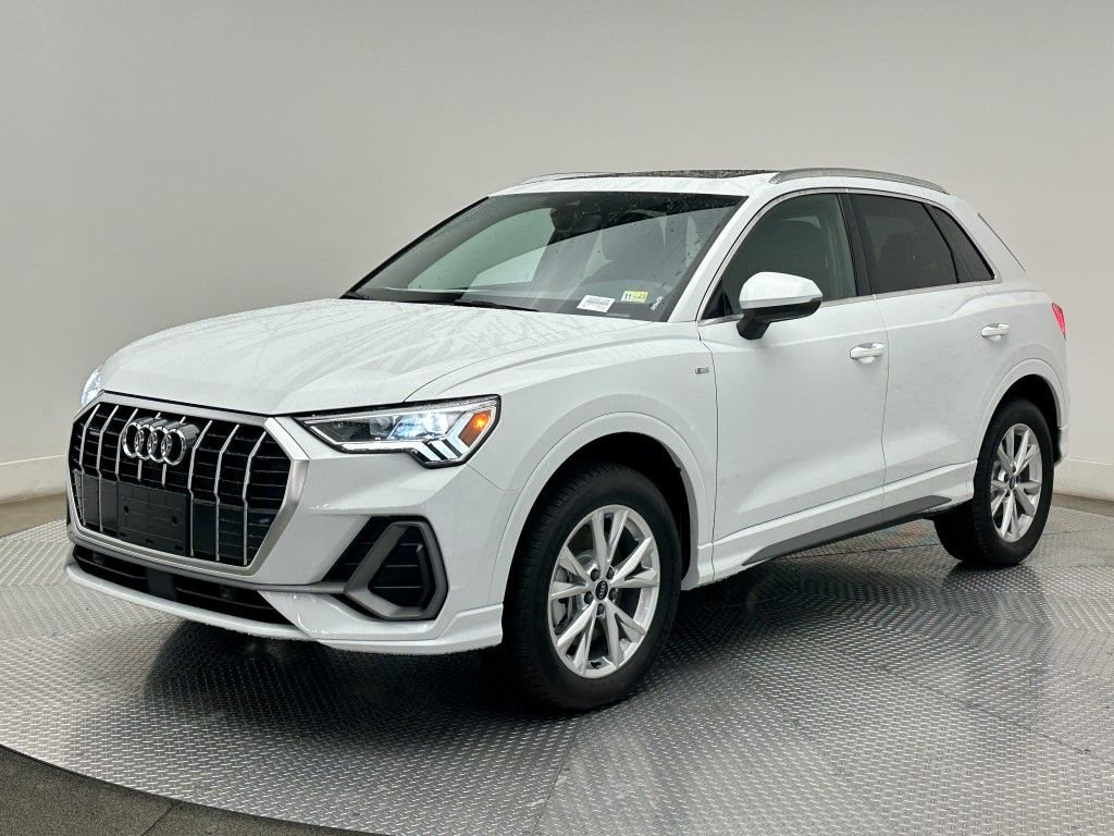 2025 Audi Q3  2