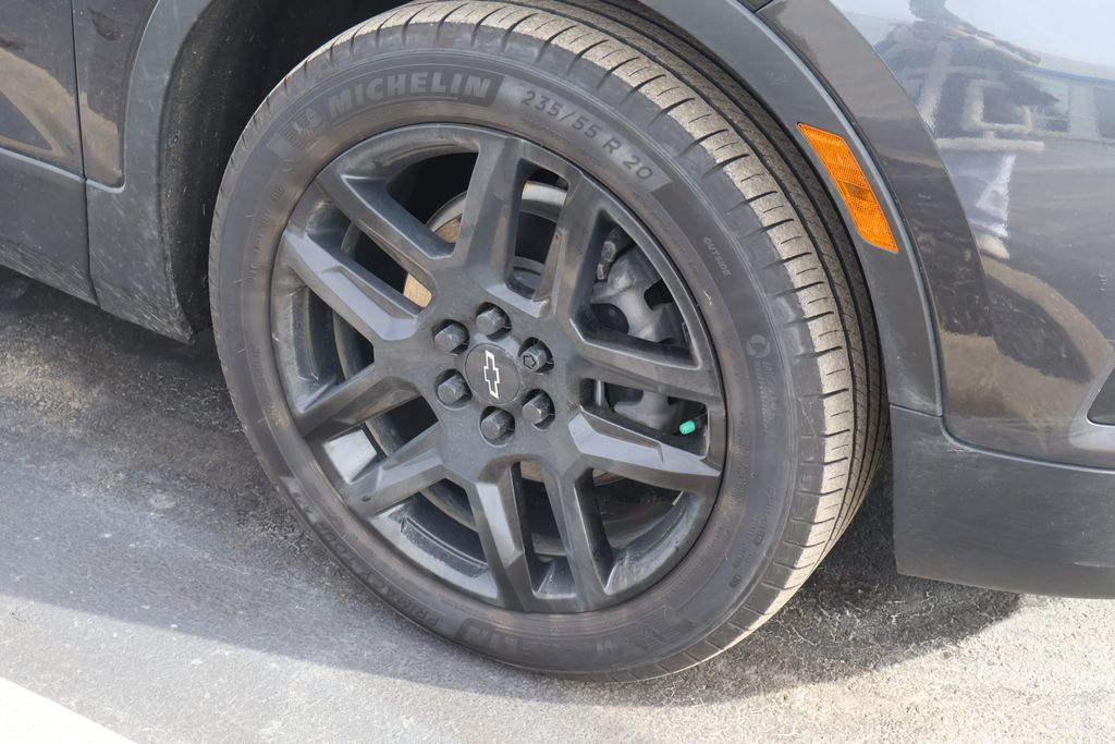 Thumbnail: 2022 Chevrolet Blazer - 5