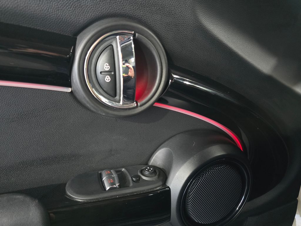 Thumbnail: 2022 MINI Cooper - 13