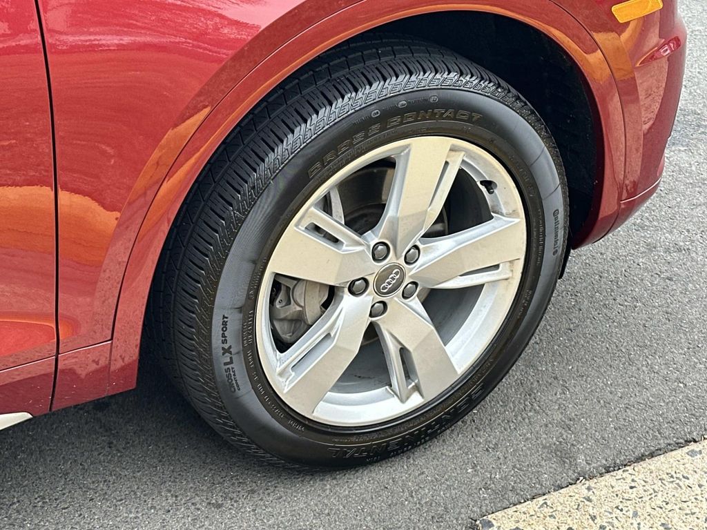 Thumbnail: 2019 Audi Q5 - 18