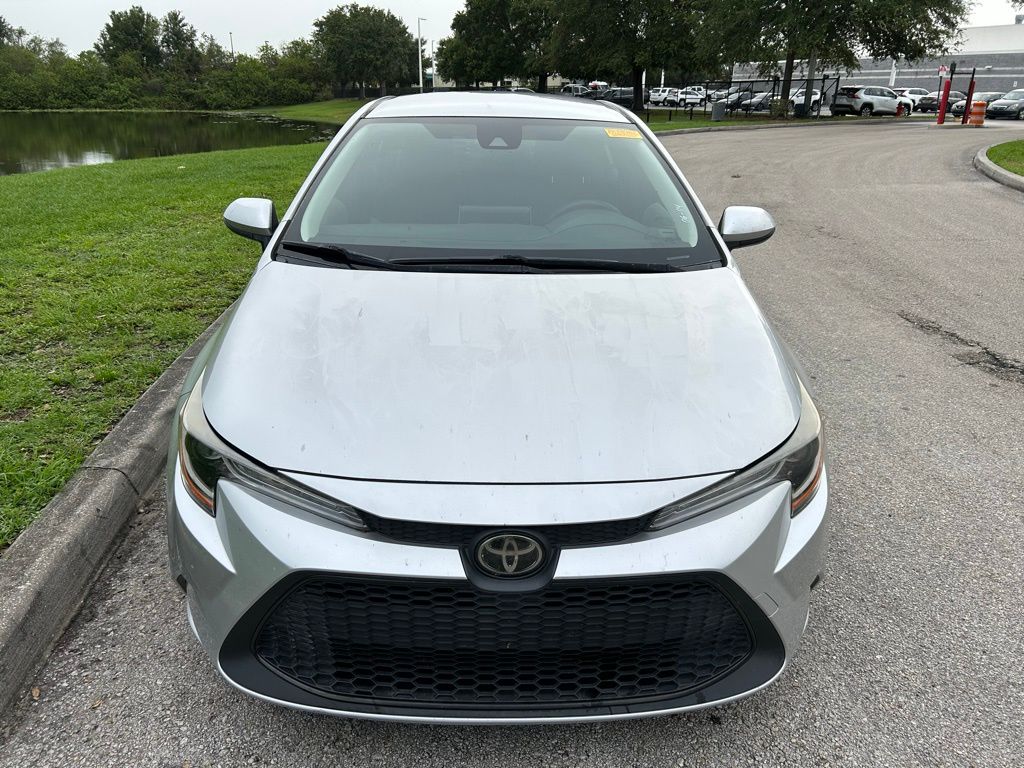 2020 Toyota Corolla LE 8