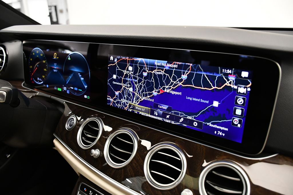 Thumbnail: 2023 Mercedes-Benz E-Class - 26