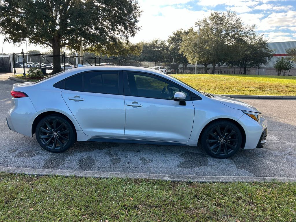 Thumbnail: 2024 Toyota Corolla - 6