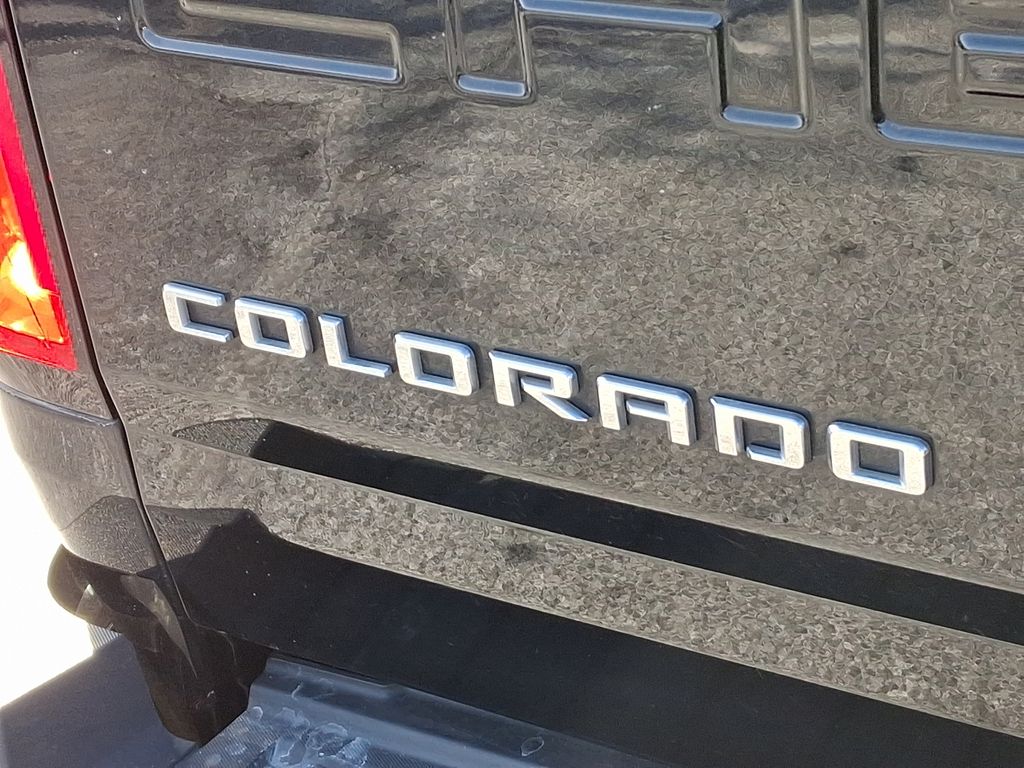 2021 Chevrolet Colorado Z71 30