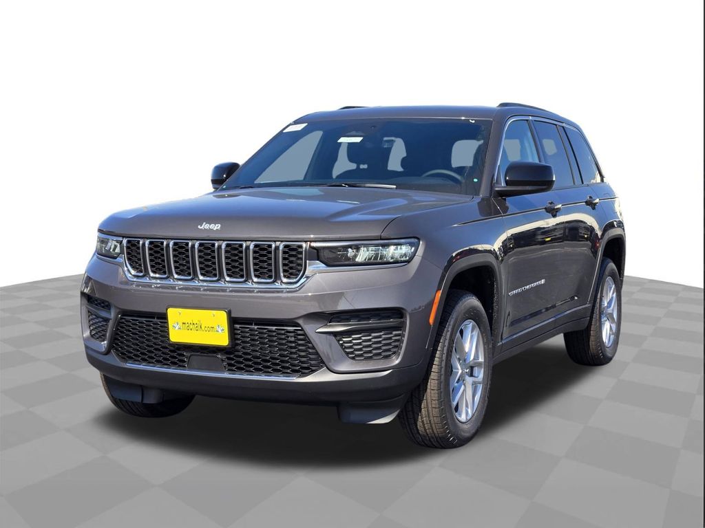2026 Jeep Grand Cherokee Laredo - 0