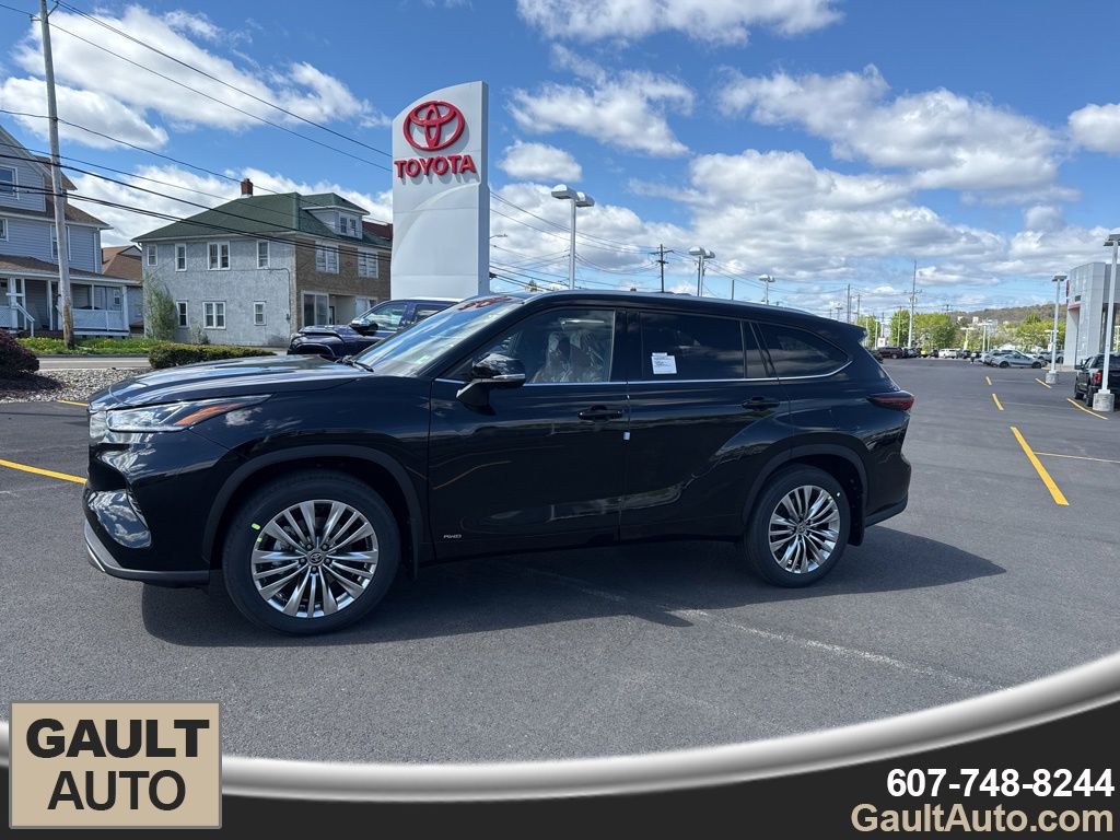 Midnight Black Metallic 2026 Toyota Highlander Hybrid Platinum AWD SUV / Crossover All-Wheel Drive Continuously Variable Transmission