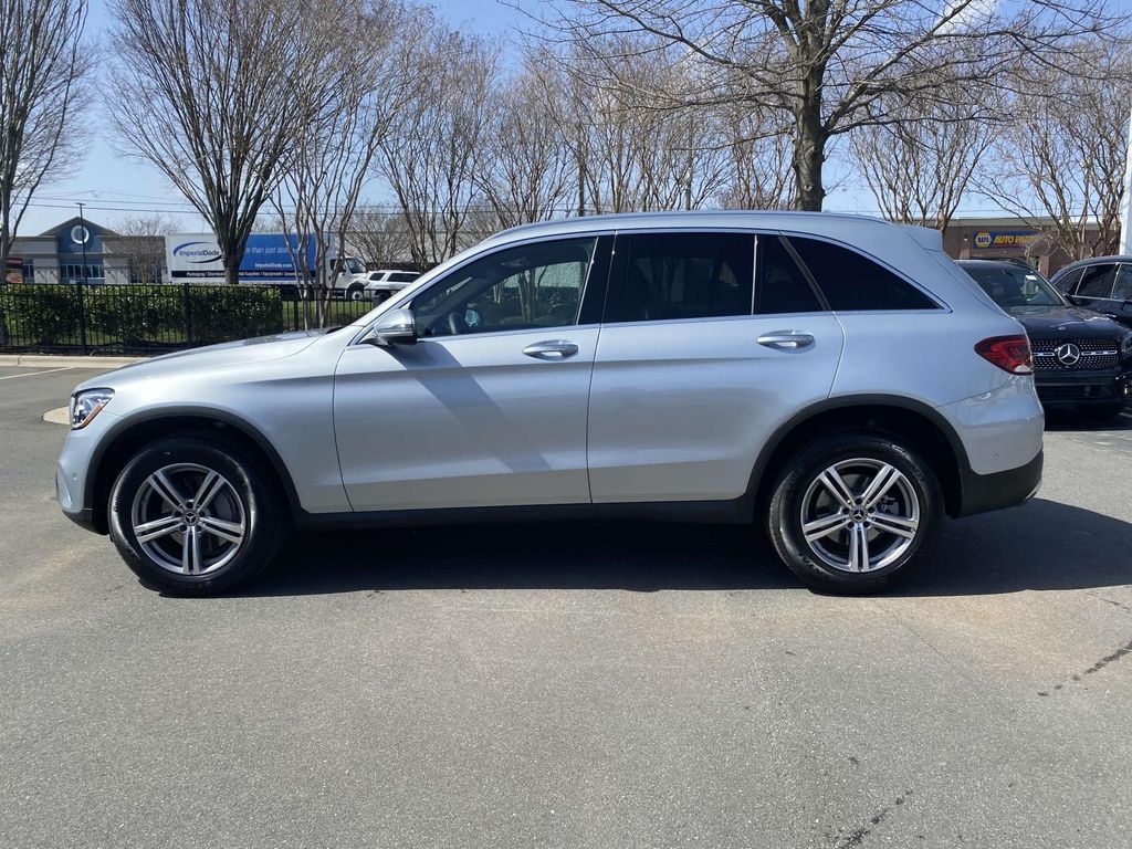 2022 Mercedes-Benz GLC 300 8