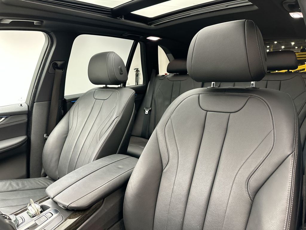 Thumbnail: 2018 BMW X5 - 10