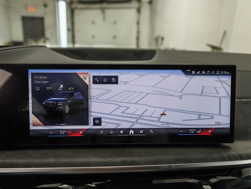 Thumbnail: 2026 BMW X7 - 15