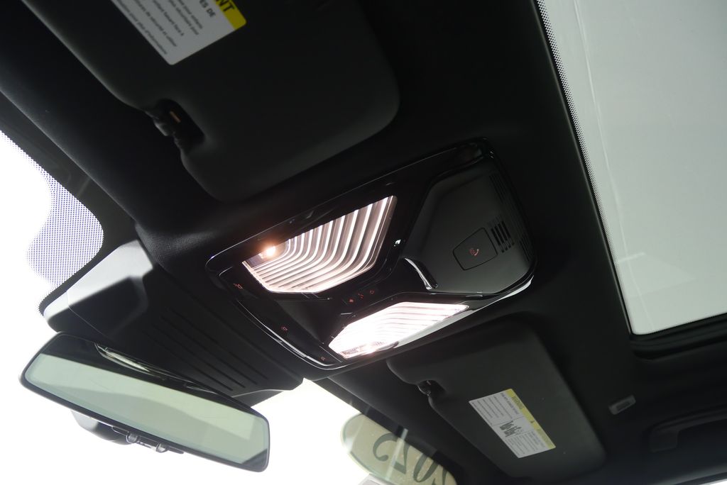 Thumbnail: 2025 BMW X5 - 25