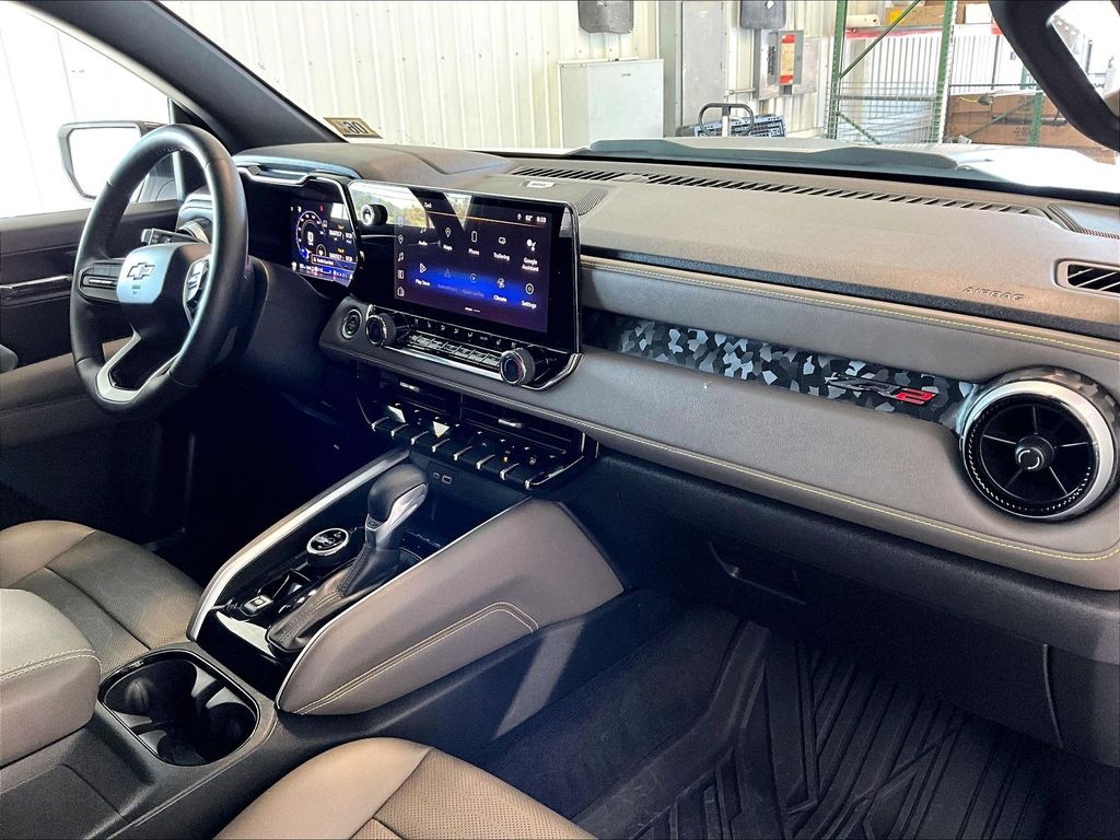 2023 Chevrolet Colorado — photo 14