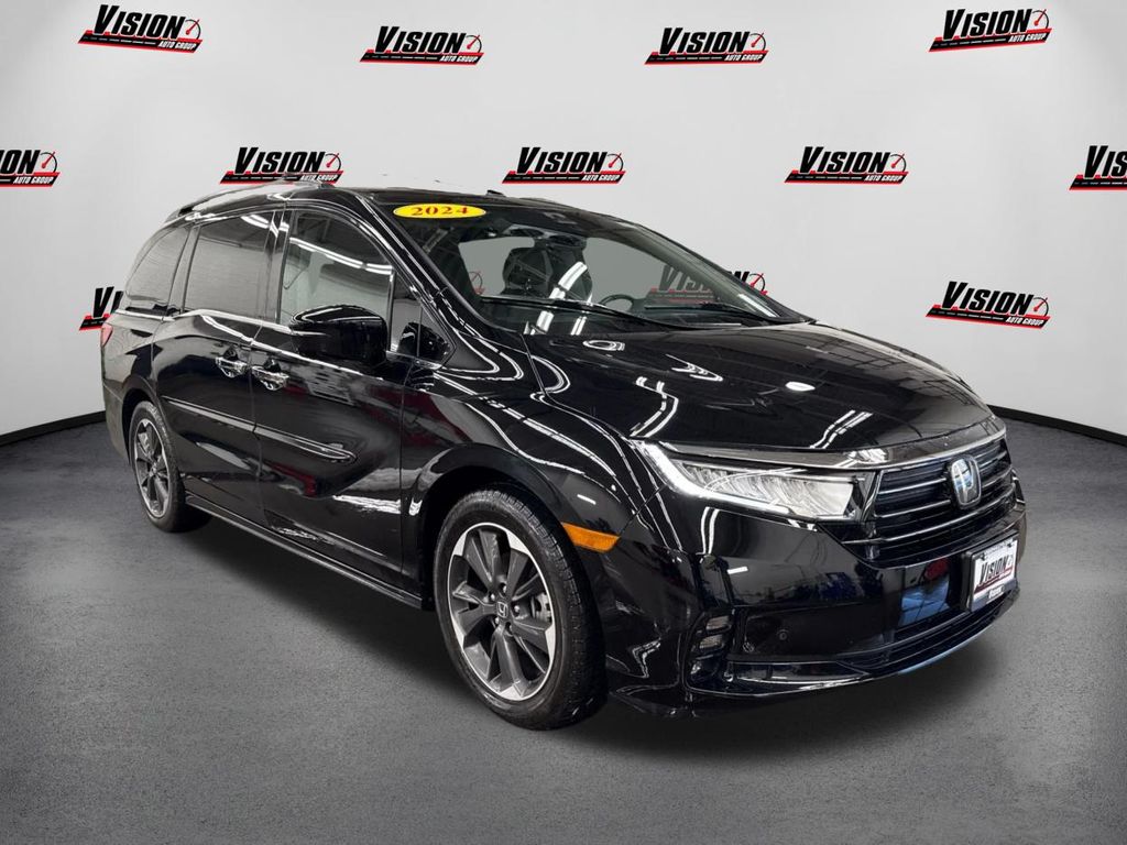 2024 Honda Odyssey Elite's photo
