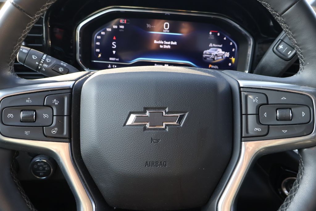 Thumbnail: 2024 Chevrolet Silverado 1500 - 20