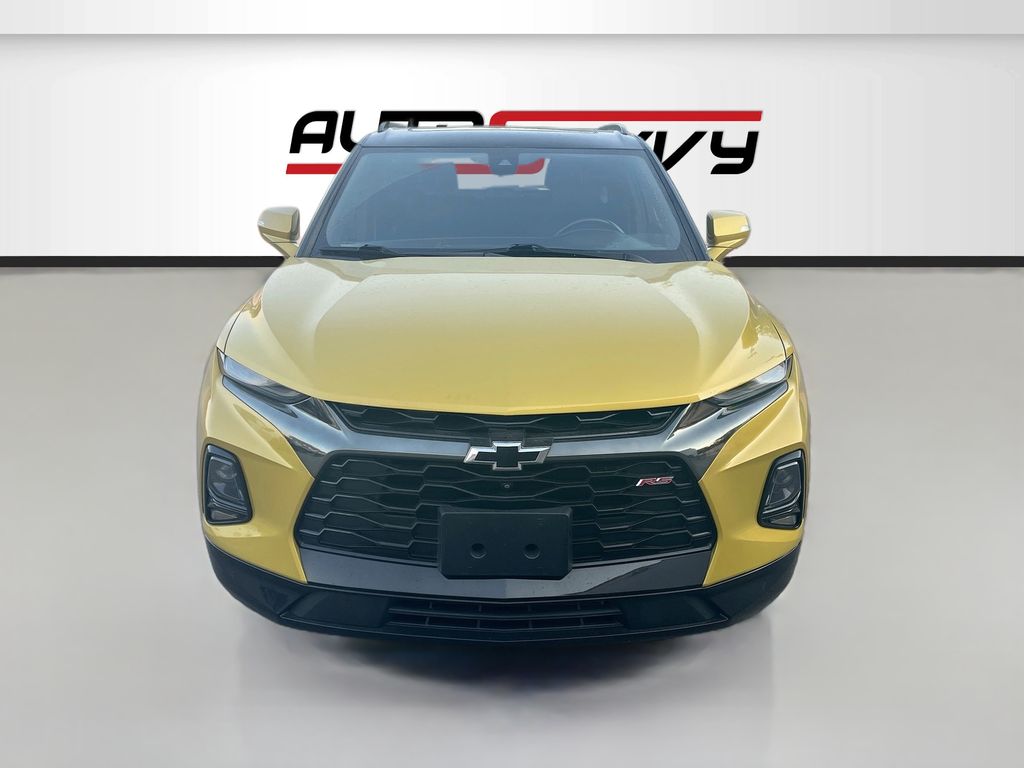 Used 2022 Yellow Chevrolet RS image 2
