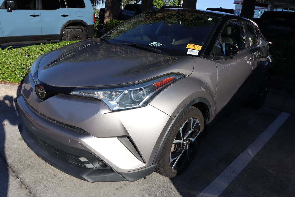 Thumbnail: 2019 Toyota C-HR - 2