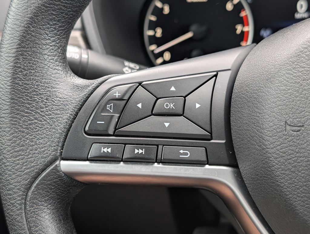 Used 2024 Nissan Altima Sedan