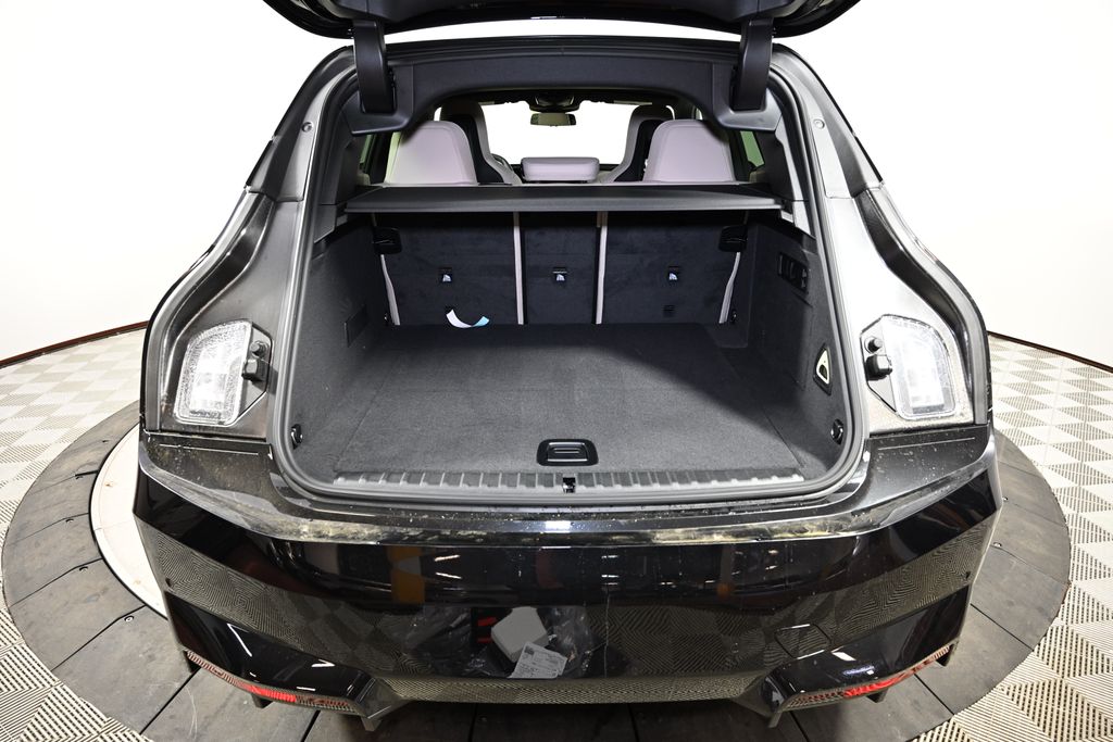 Thumbnail: 2026 BMW iX - 10