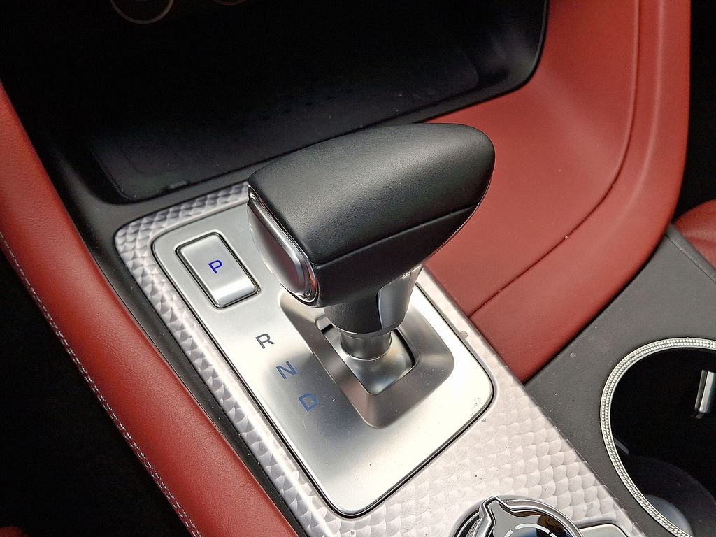 2023 Genesis G70 3.3T 15