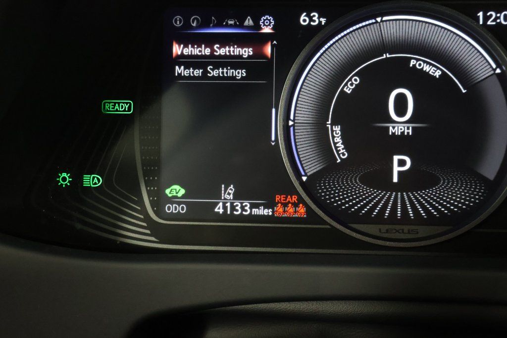 Thumbnail: 2024 Lexus UX - 17