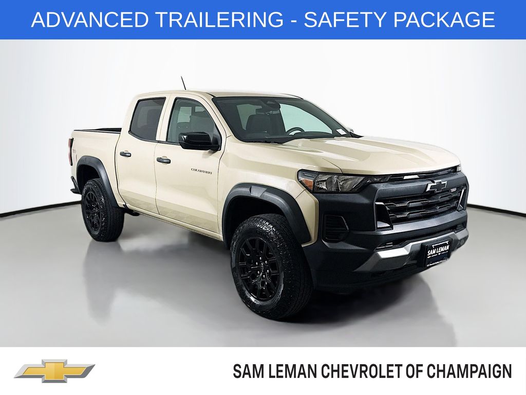 Sand Dune Metallic 2024 Chevrolet Colorado Pickup Truck Four-Wheel Drive 8-Speed Automatic