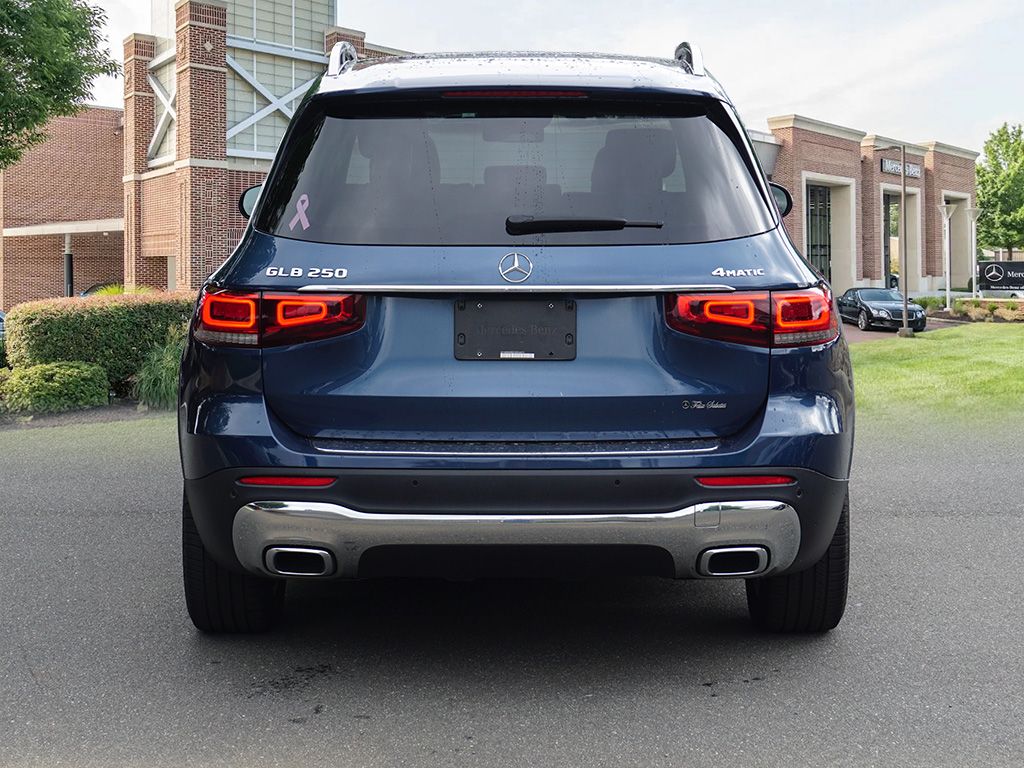 2020 Mercedes-Benz GLB 250 6
