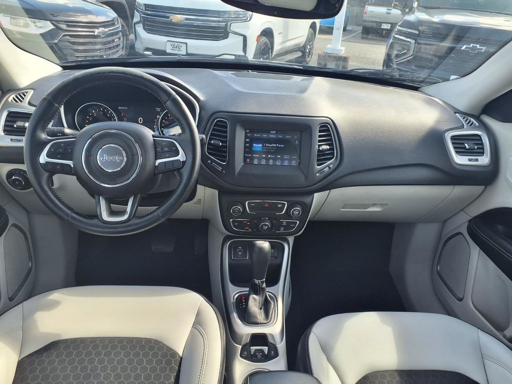 car-gallery-3