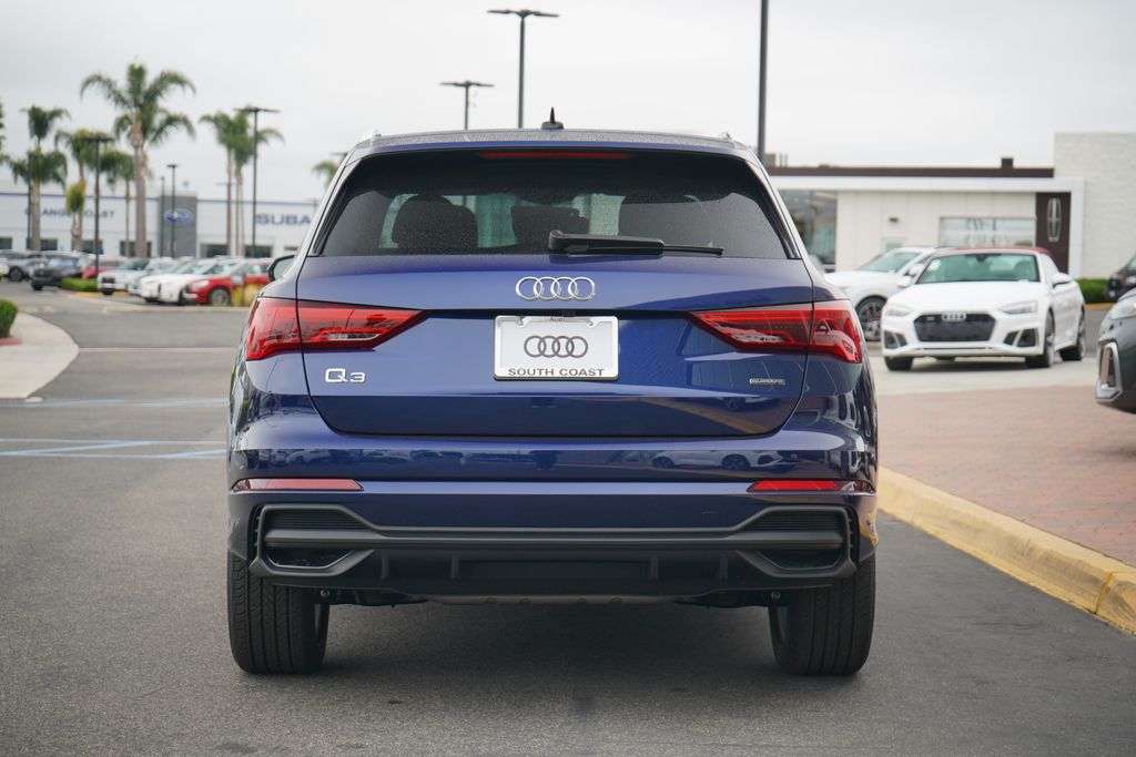 2024 Audi Q3  4