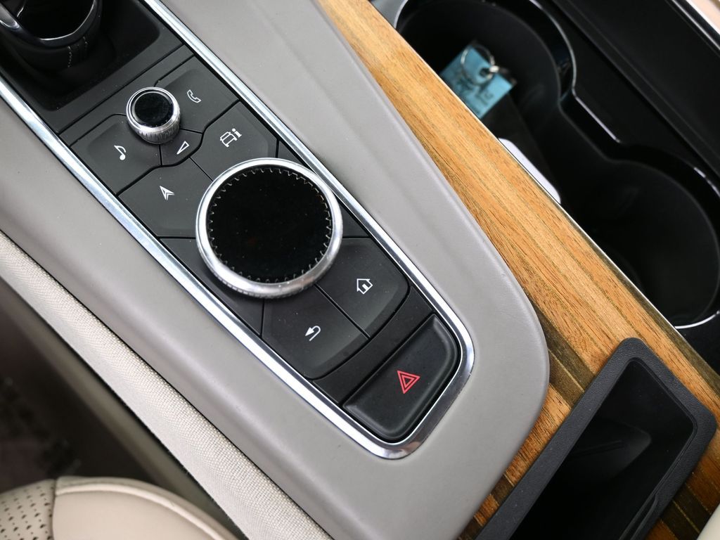 Used 2021 Black Raven Cadillac Sport Platinum image 38