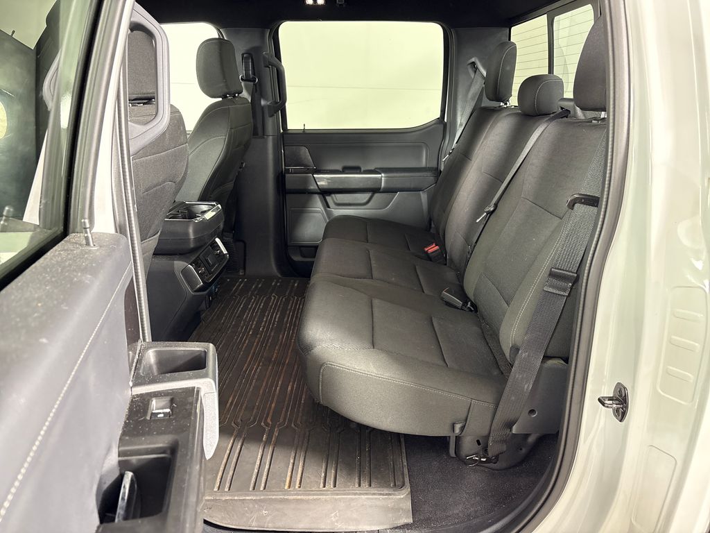 Certified Used 2023  Ford XL image 33