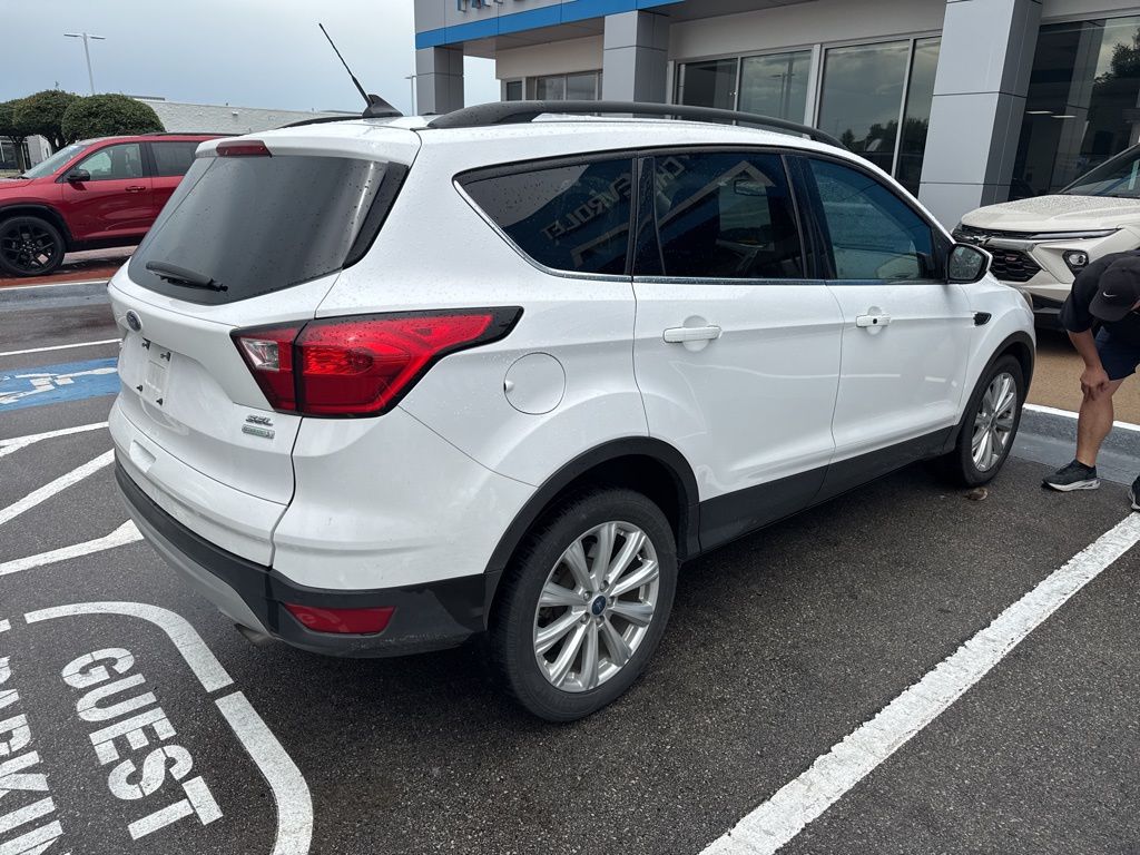 Thumbnail: 2019 Ford Escape - 7