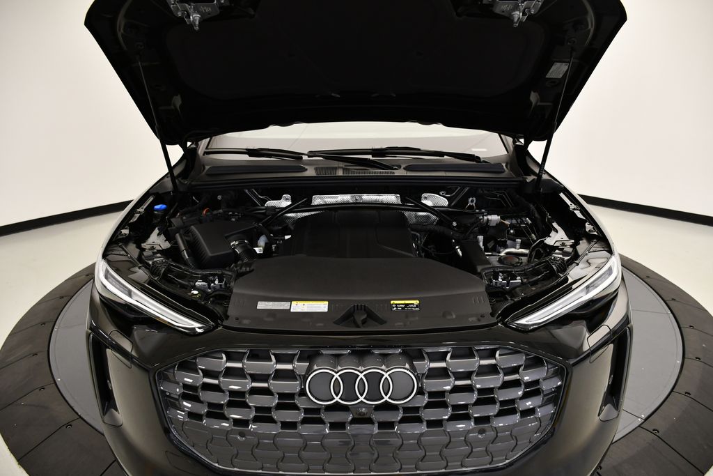 2025 Audi Q5 Premium 12