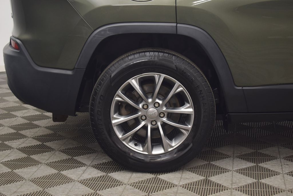 used 2019 Jeep Cherokee car, priced at $12,000