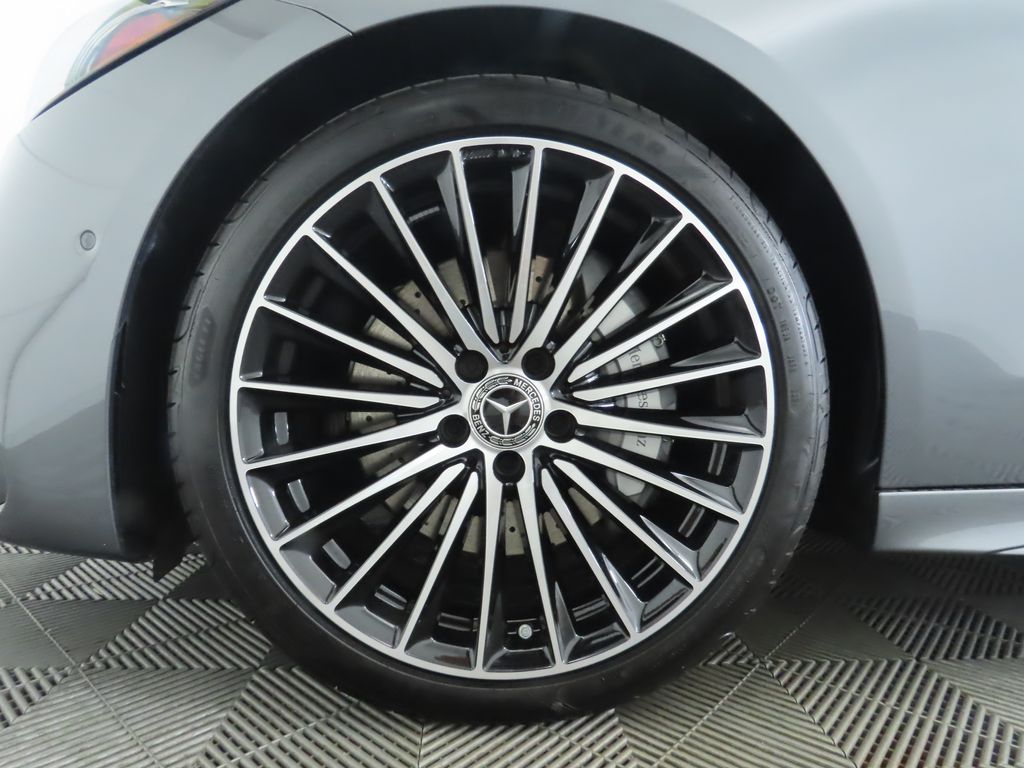 Thumbnail: 2025 Mercedes-Benz C-Class - 32