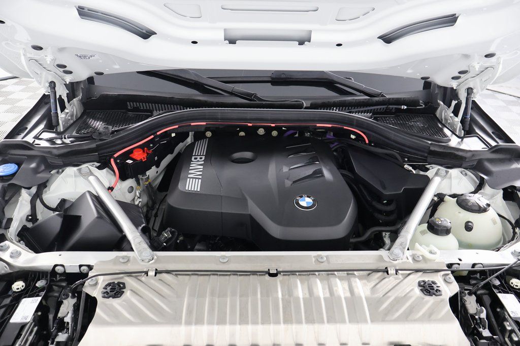 Thumbnail: 2025 BMW X3 - 15