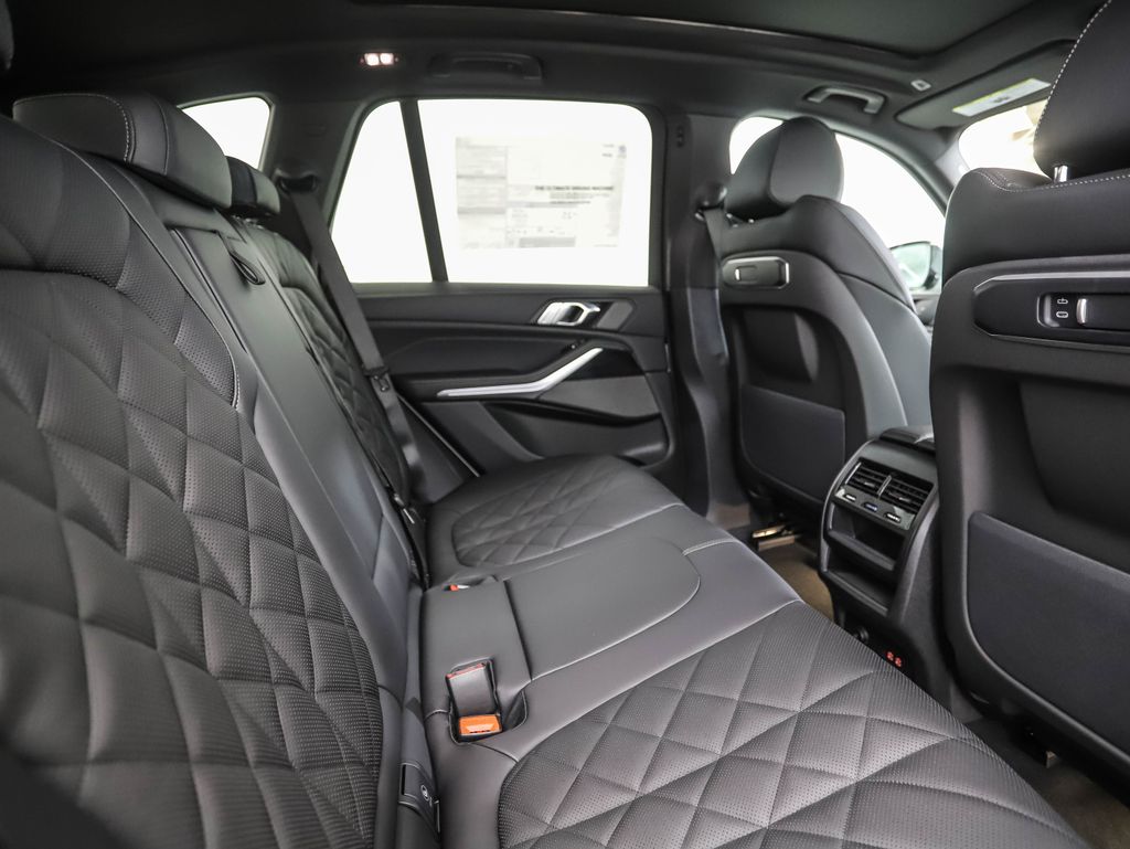 Thumbnail: 2026 BMW X5 - 24