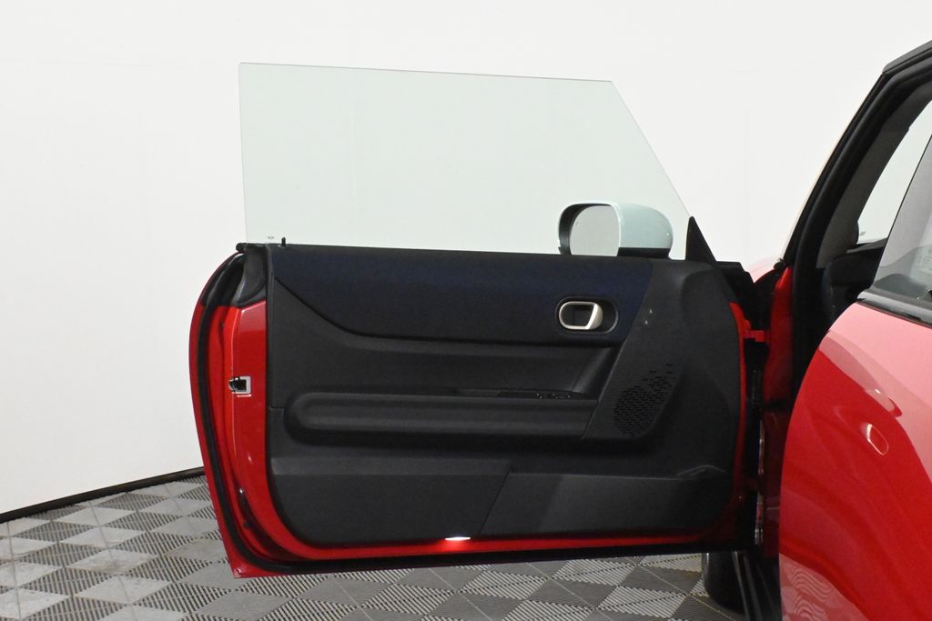 Thumbnail: 2025 MINI Cooper - 31