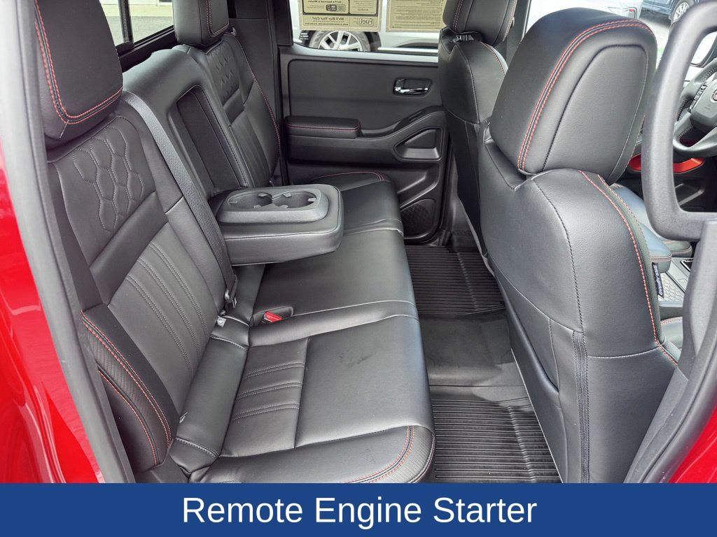 2024 Nissan Frontier Crew Cab PRO-X 4x2