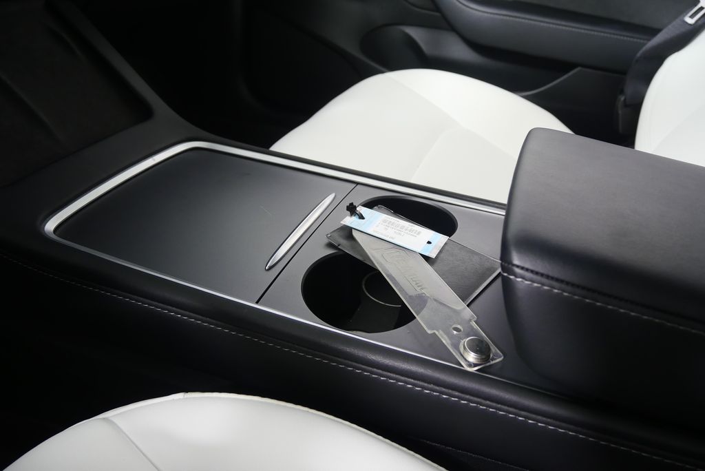 2022 Tesla Model 3 Performance 24