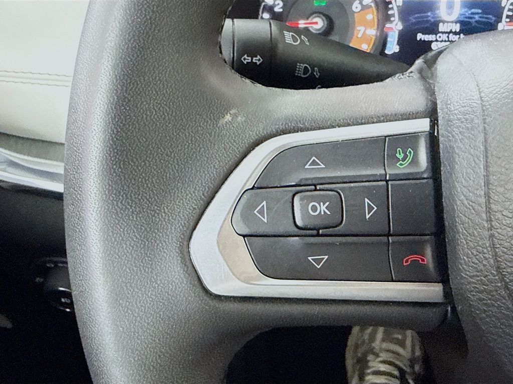 Thumbnail: 2023 Jeep Compass - 11