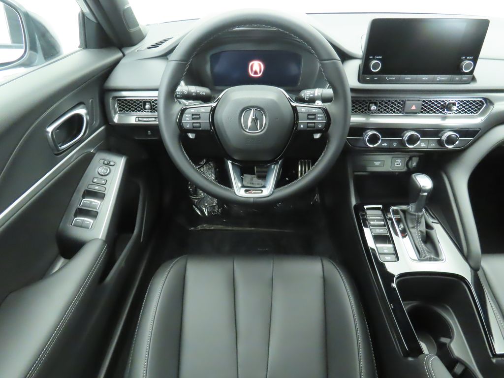 Thumbnail: 2025 Acura Integra - 10