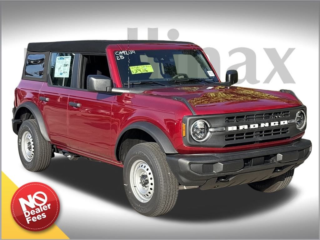 2025 Ford Bronco 4-Door Base's photo