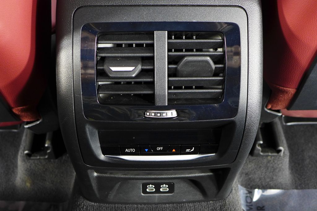 Thumbnail: 2022 BMW X3 - 24