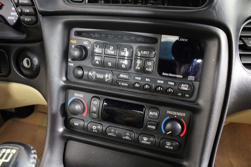 Used 2001 Chevrolet Corvette for sale in 