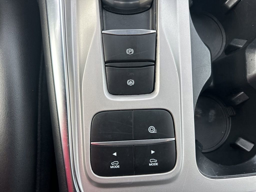 2023 Black Metallic Ford Explorer XLT RWD SUV