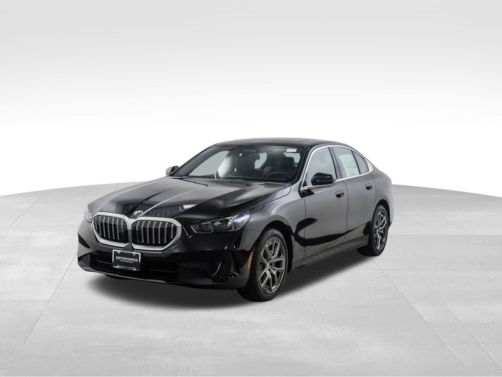Thumbnail: 2026 BMW 5 Series - 1