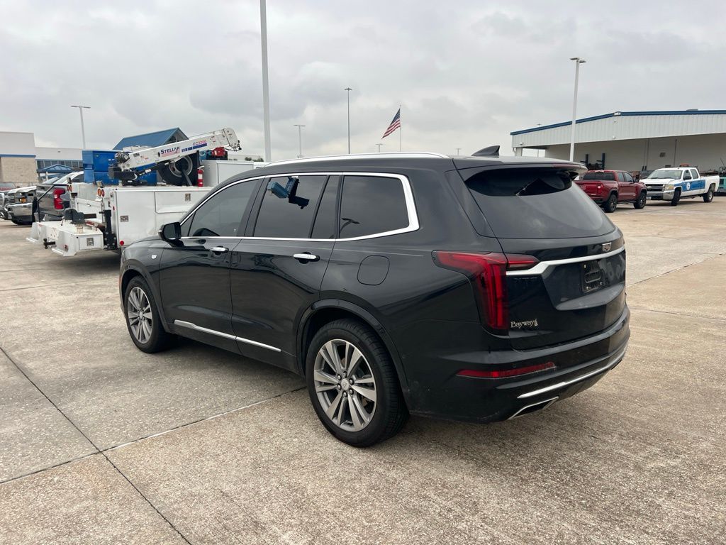2022 Cadillac XT6 Premium Luxury Black at AutoSavvy Houston Northwest
