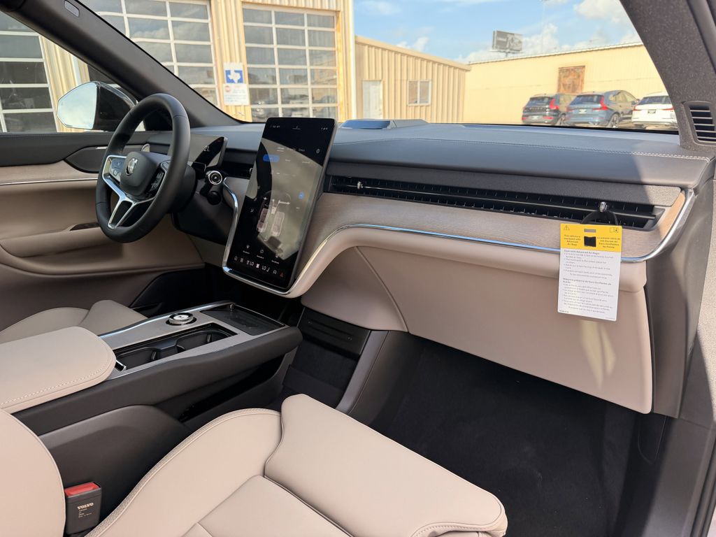 New 2026 Silver Volvo  image 25