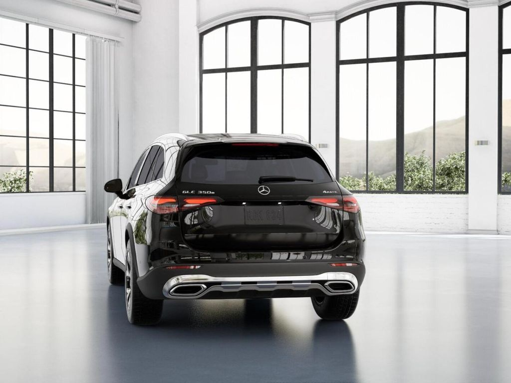 2025 Mercedes-Benz GLC 350 26