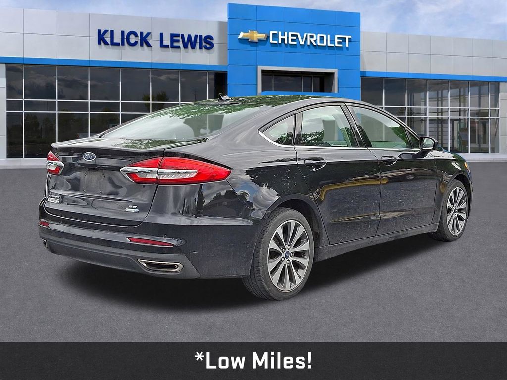 2020 Ford Fusion SE Black at Phil Fitts Ford
